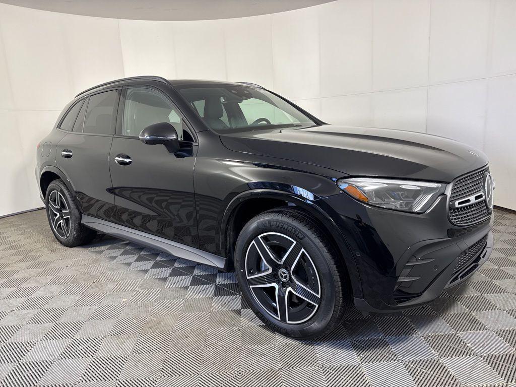new 2026 Mercedes-Benz GLC 300 car, priced at $69,485