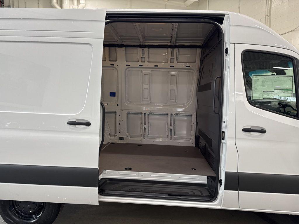 new 2026 Mercedes-Benz Sprinter 2500 car, priced at $67,047