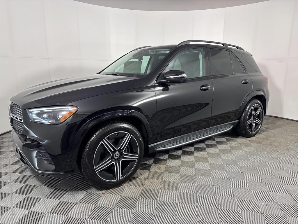 new 2026 Mercedes-Benz GLE 450 car, priced at $89,030