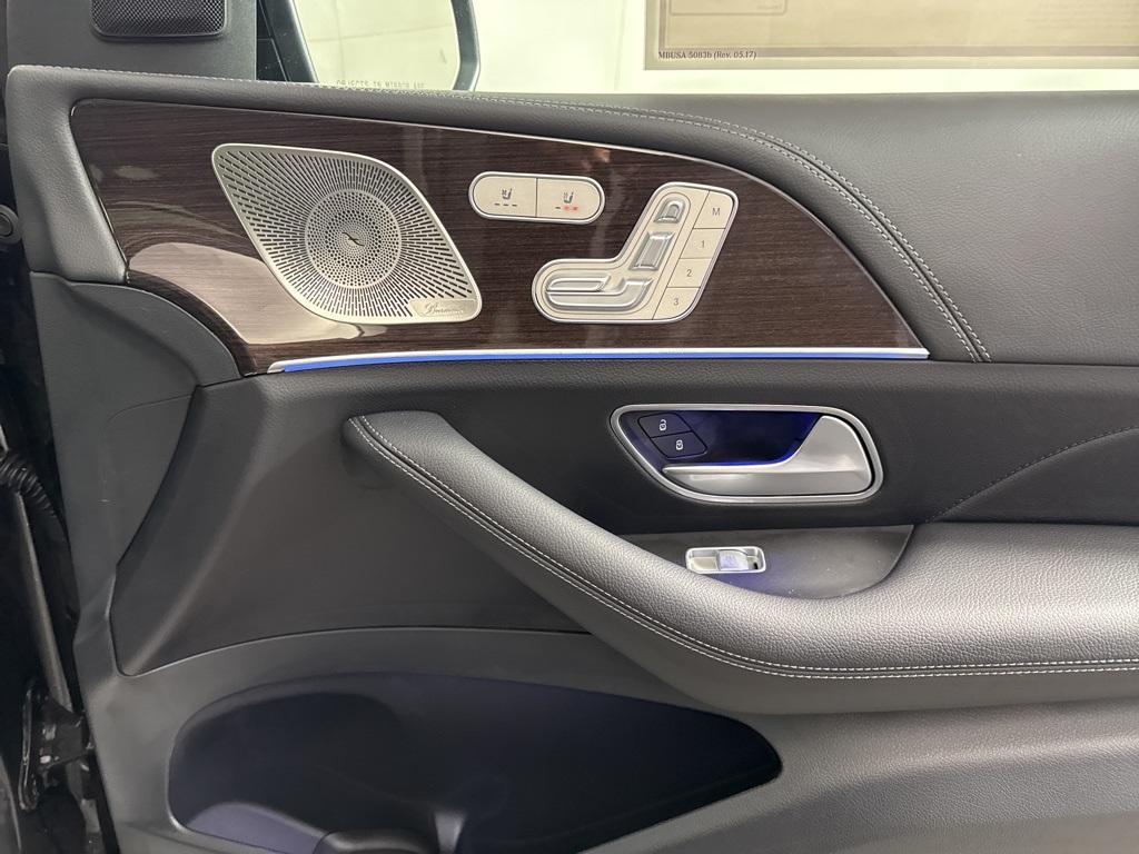 new 2026 Mercedes-Benz GLE 450 car, priced at $89,030