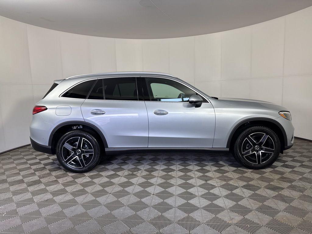 new 2026 Mercedes-Benz GLC 300 car, priced at $61,055