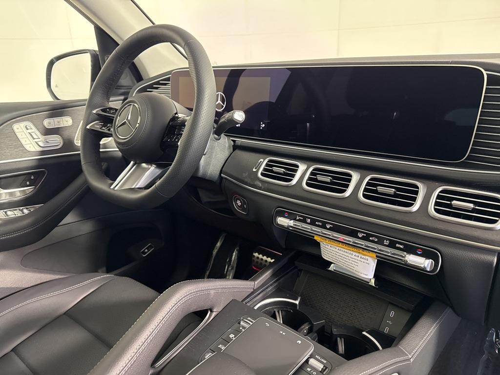 new 2026 Mercedes-Benz GLS 450 car, priced at $96,995