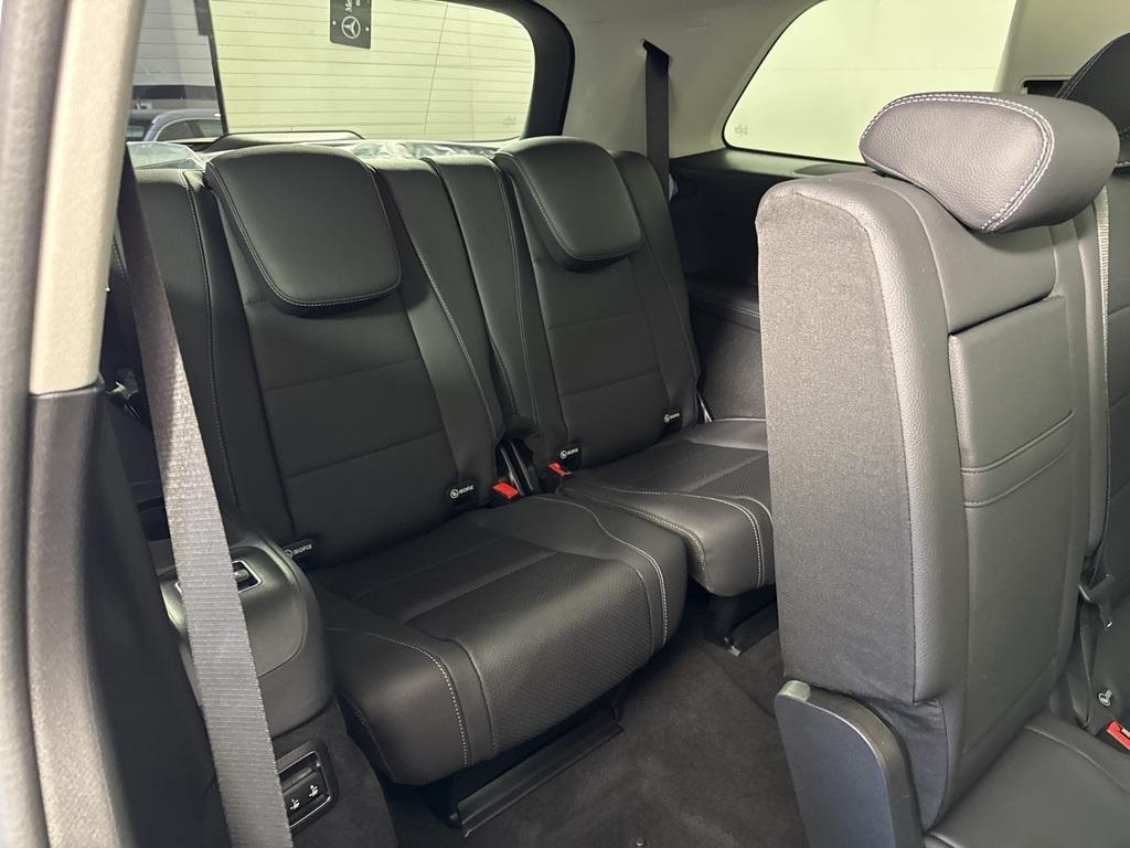new 2026 Mercedes-Benz GLS 450 car, priced at $96,995