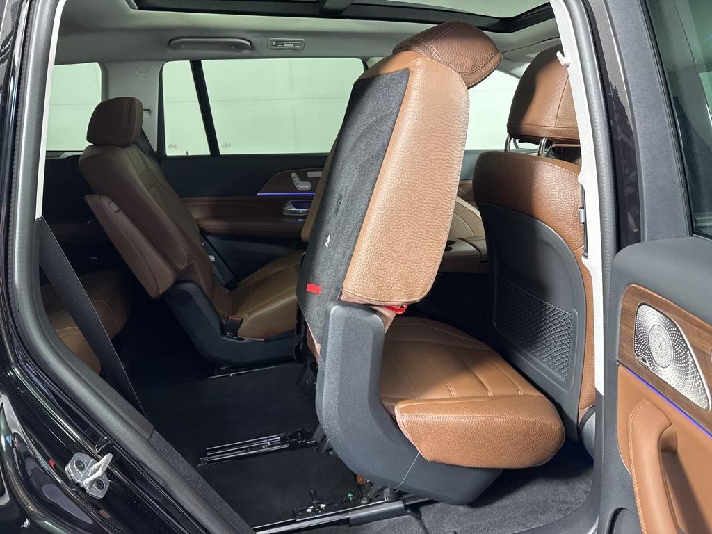 new 2026 Mercedes-Benz GLS 580 car, priced at $123,120