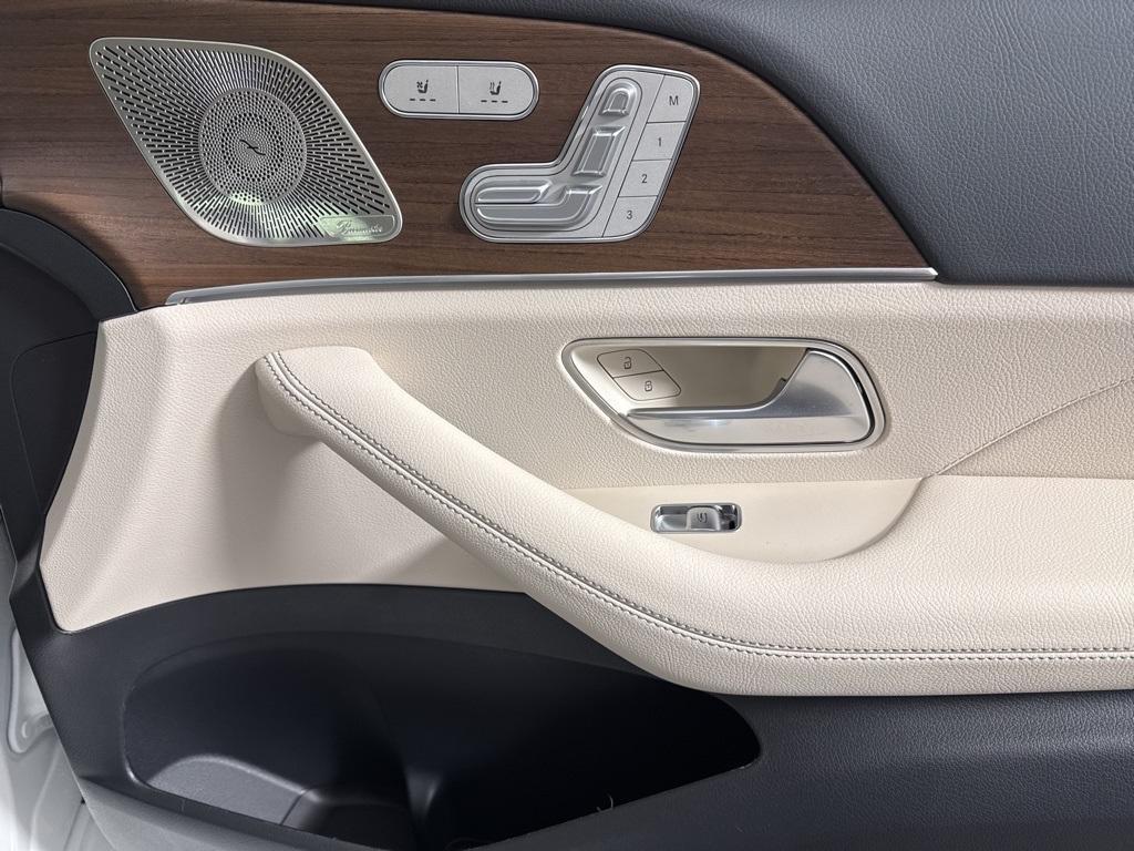 new 2026 Mercedes-Benz GLE 350 car, priced at $73,115