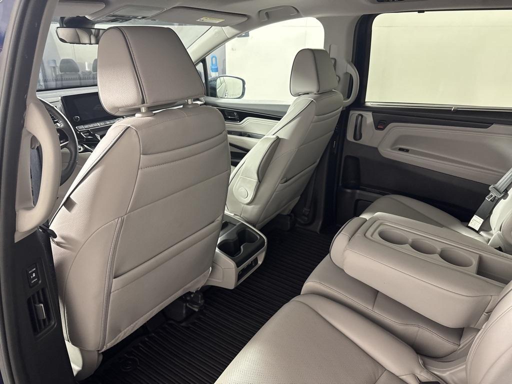 used 2024 Honda Odyssey car, priced at $40,992