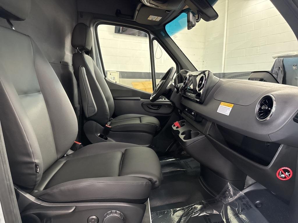 new 2026 Mercedes-Benz Sprinter 2500 car, priced at $75,342