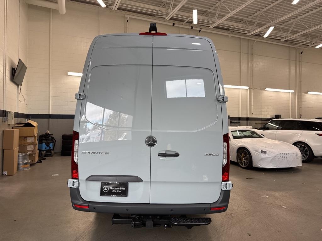 new 2026 Mercedes-Benz Sprinter 2500 car, priced at $75,342