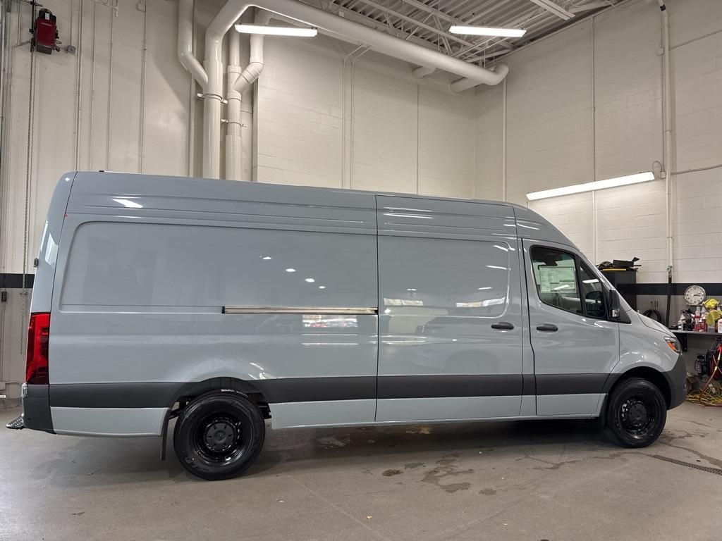 new 2026 Mercedes-Benz Sprinter 2500 car, priced at $75,342
