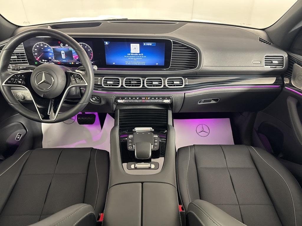 used 2025 Mercedes-Benz GLE 580 car, priced at $90,368