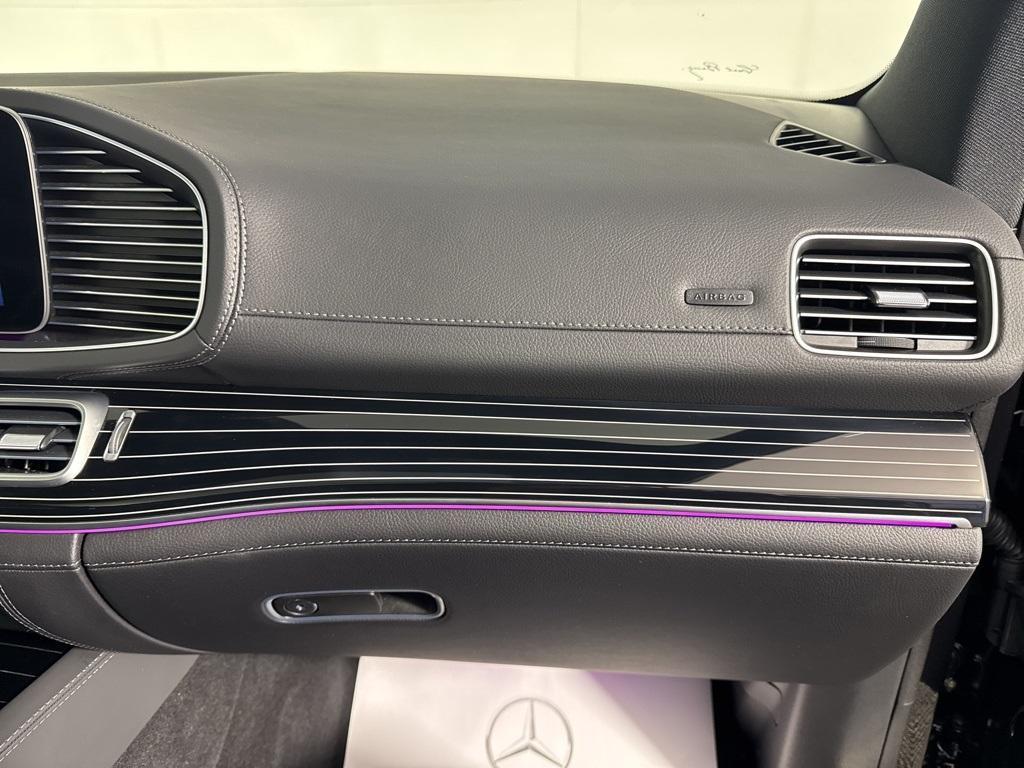 used 2025 Mercedes-Benz GLE 580 car, priced at $90,368