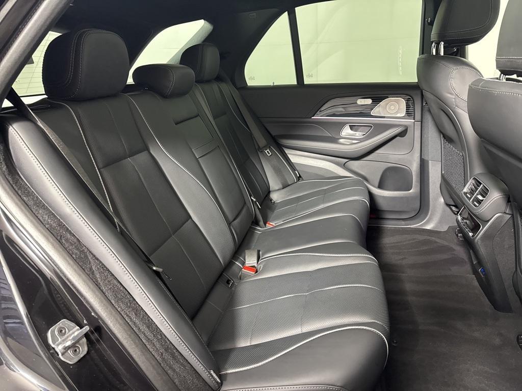 used 2025 Mercedes-Benz GLE 580 car, priced at $90,368