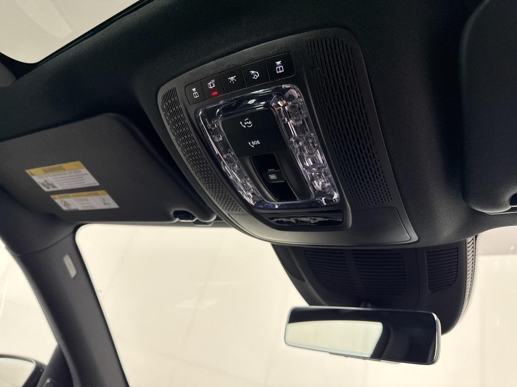 used 2025 Mercedes-Benz GLE 580 car, priced at $90,368