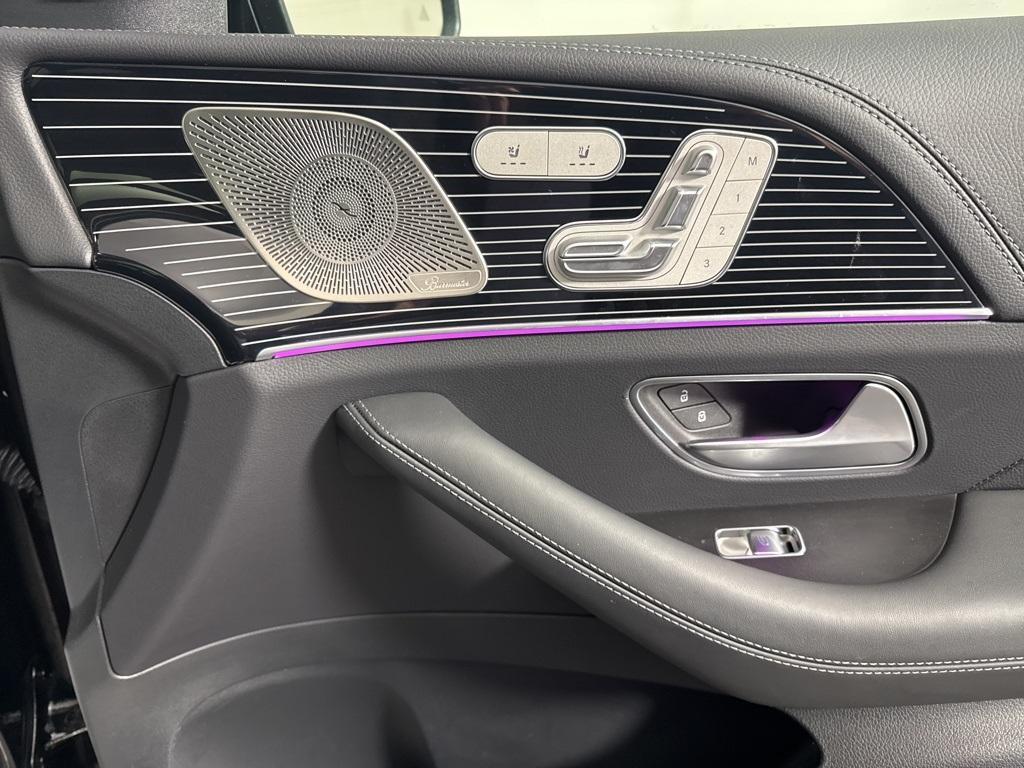 used 2025 Mercedes-Benz GLE 580 car, priced at $90,368