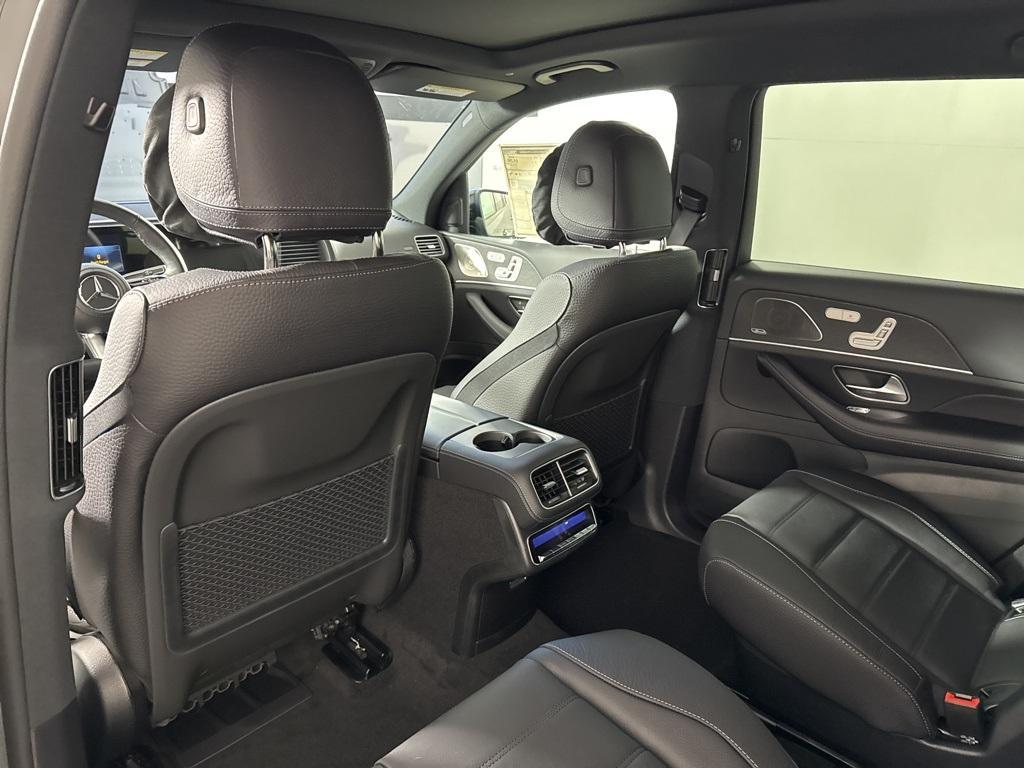 new 2026 Mercedes-Benz GLS 450 car, priced at $97,100