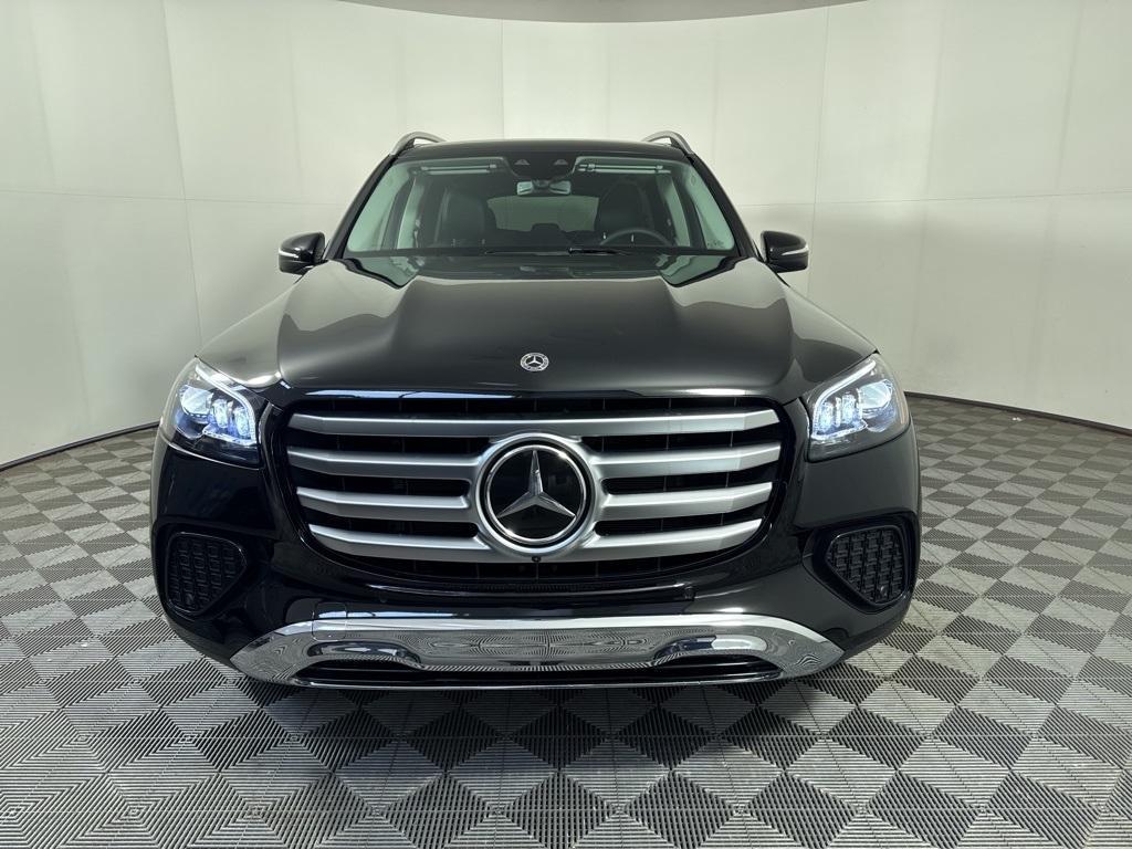 new 2026 Mercedes-Benz GLS 450 car, priced at $93,600