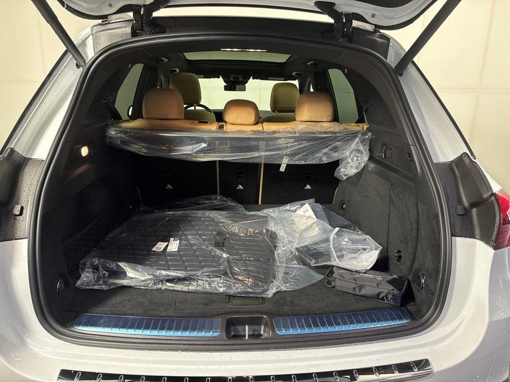 new 2026 Mercedes-Benz GLE 450 car, priced at $85,945