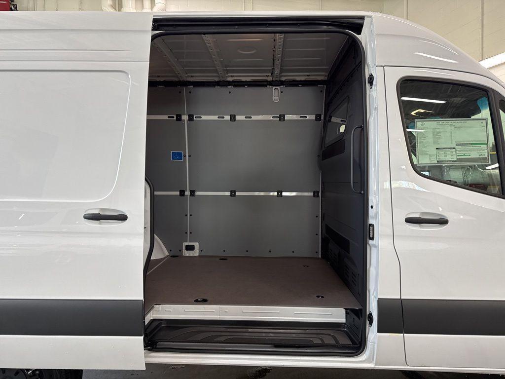 new 2026 Mercedes-Benz Sprinter 2500 car, priced at $77,822