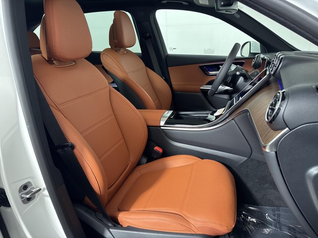 new 2026 Mercedes-Benz GLC 300 car, priced at $54,335