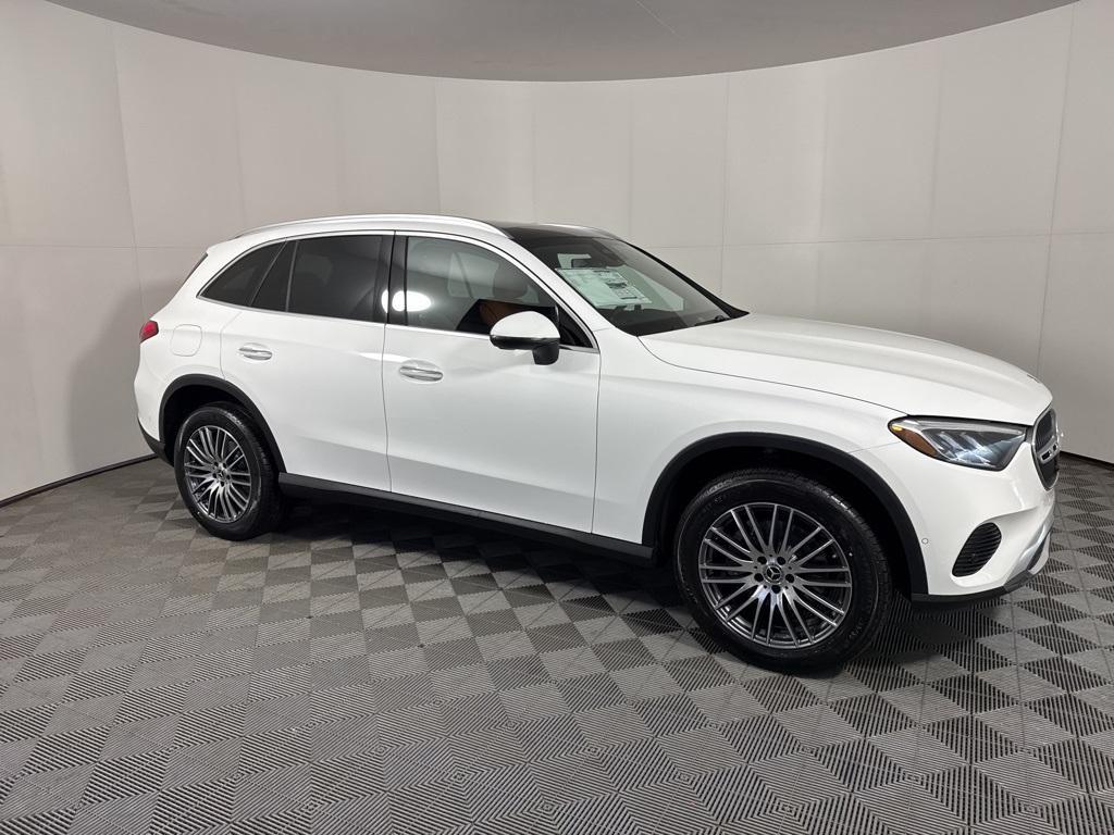 new 2026 Mercedes-Benz GLC 300 car, priced at $54,335