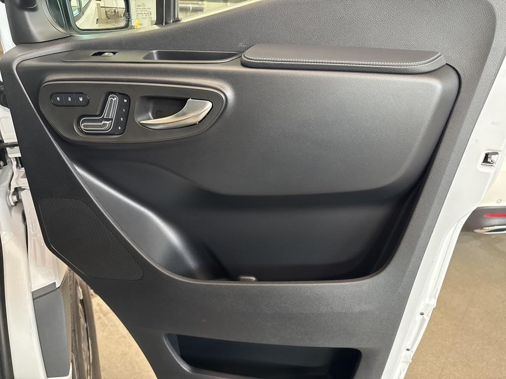 new 2025 Mercedes-Benz Sprinter 2500 car