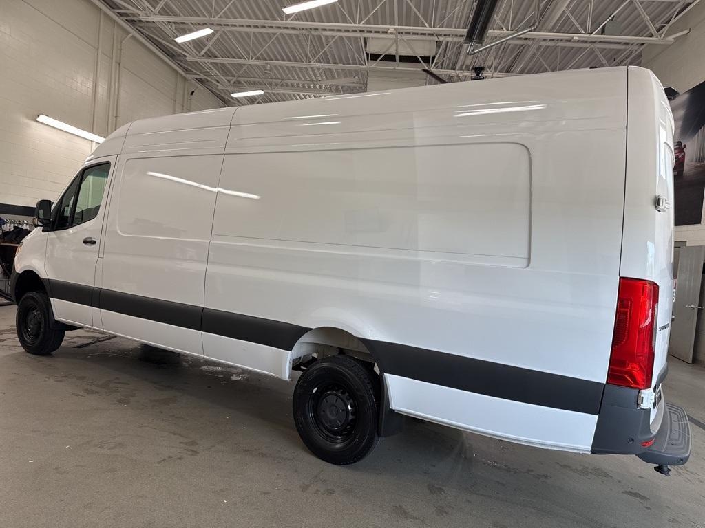 new 2025 Mercedes-Benz Sprinter 2500 car