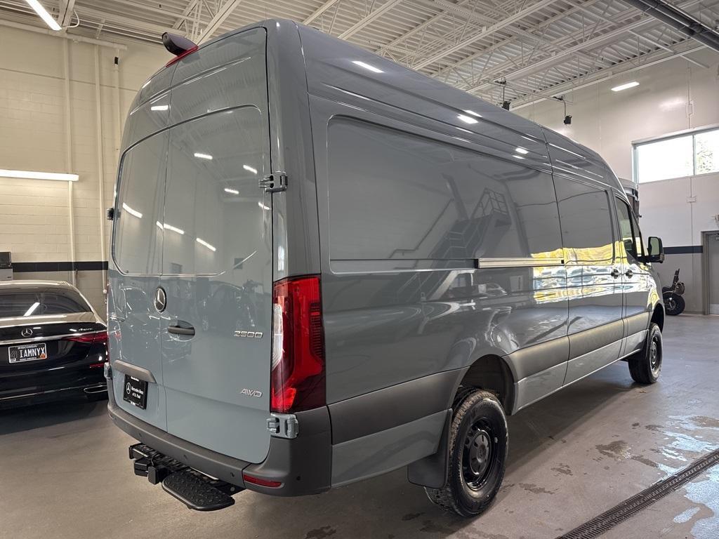 new 2026 Mercedes-Benz Sprinter 2500 car, priced at $85,079