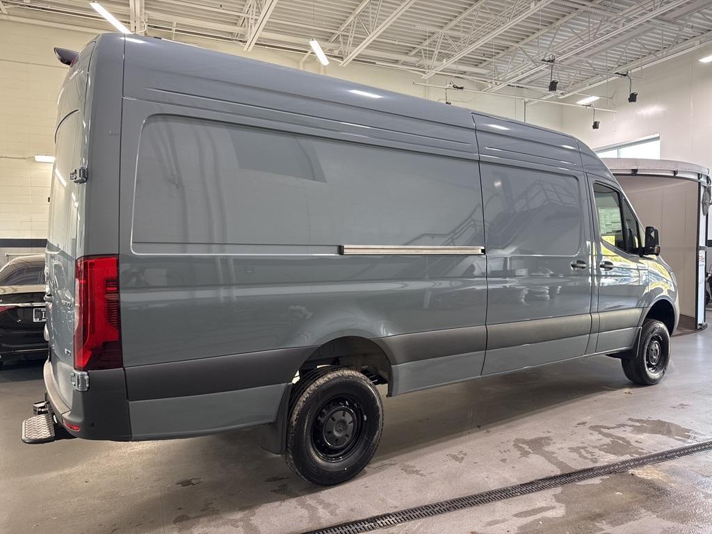 new 2026 Mercedes-Benz Sprinter 2500 car, priced at $85,079