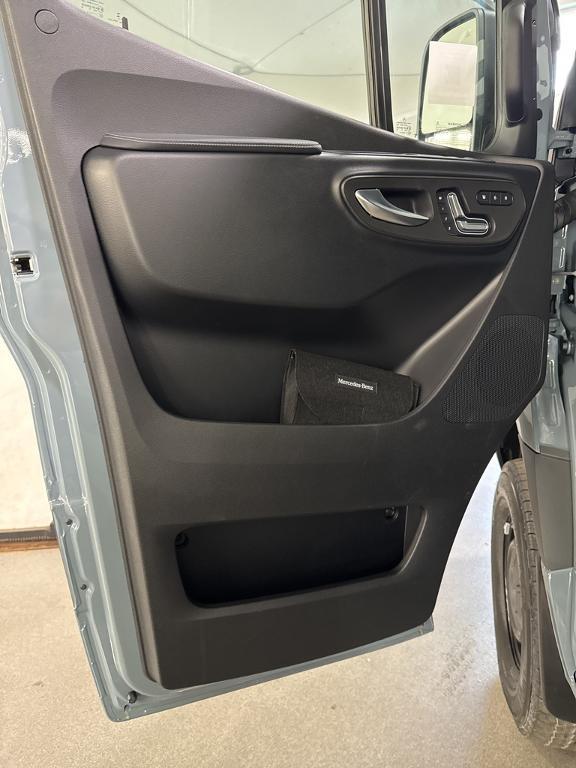 new 2026 Mercedes-Benz Sprinter 2500 car, priced at $85,079