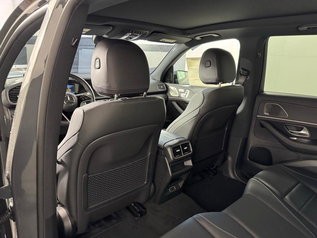 new 2026 Mercedes-Benz GLE 450 car, priced at $79,100