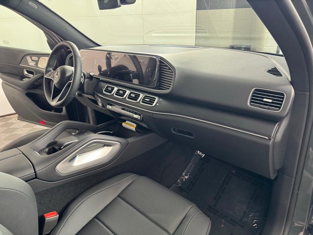 new 2026 Mercedes-Benz GLE 450 car, priced at $79,100
