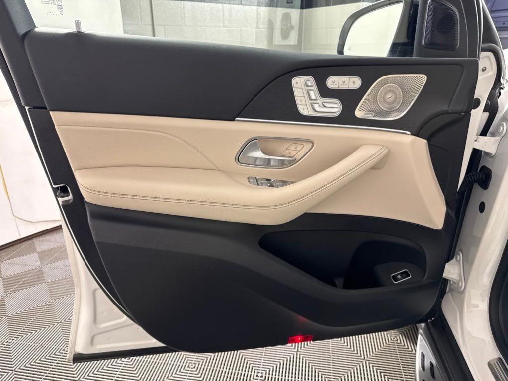 used 2025 Mercedes-Benz GLS 450 car, priced at $81,605