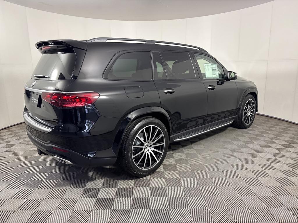 new 2026 Mercedes-Benz GLS 580 car, priced at $125,490