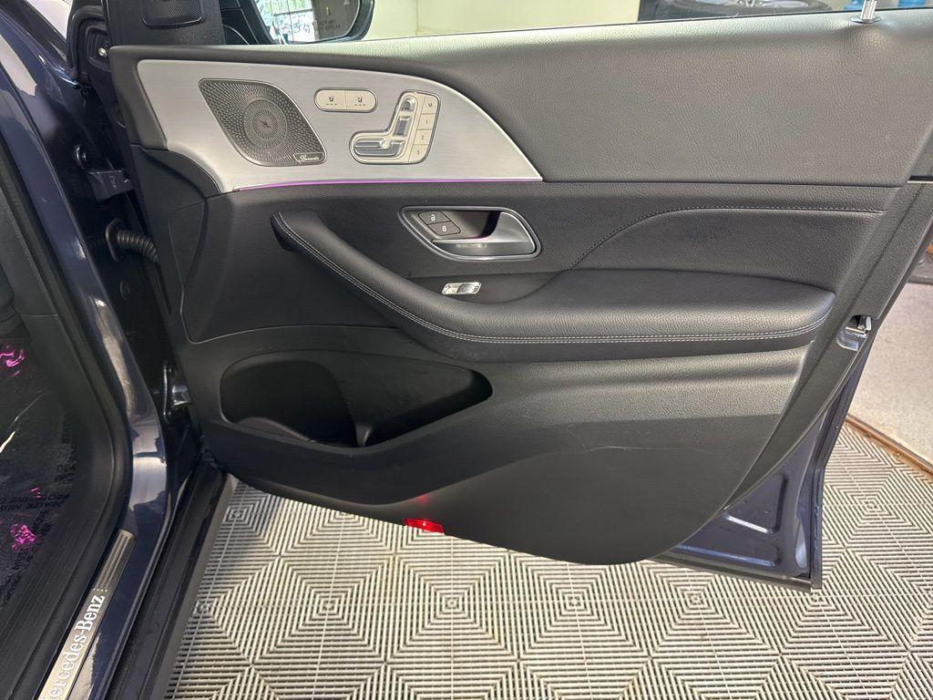 used 2025 Mercedes-Benz GLE 350 car, priced at $53,998