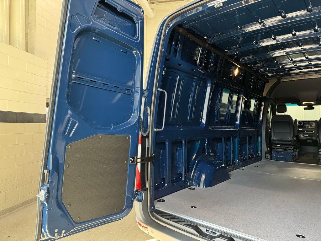 new 2026 Mercedes-Benz Sprinter 2500 car, priced at $84,788