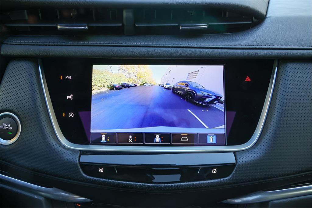 used 2024 Cadillac XT5 car, priced at $40,752