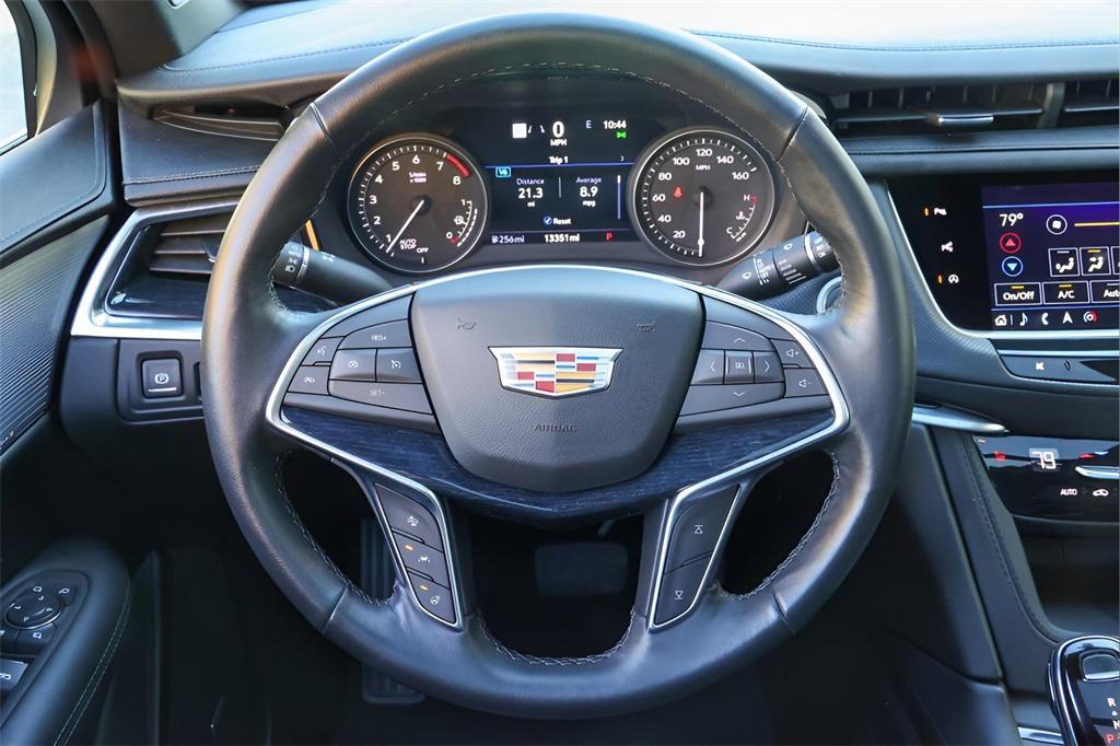 used 2024 Cadillac XT5 car, priced at $40,752