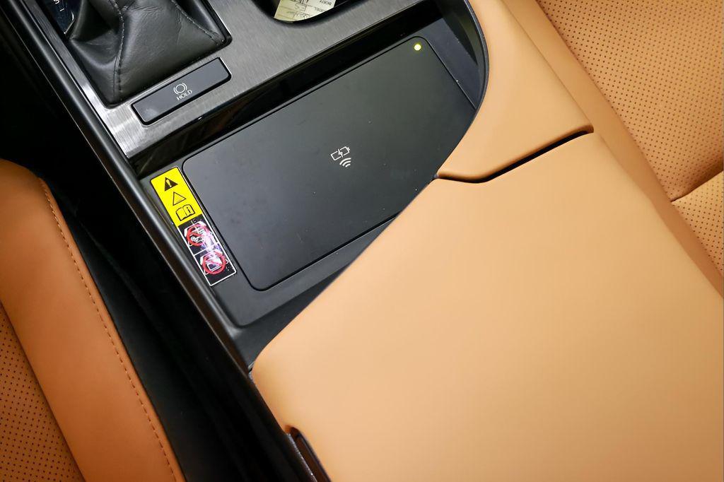 used 2024 Lexus ES 350 car, priced at $45,368