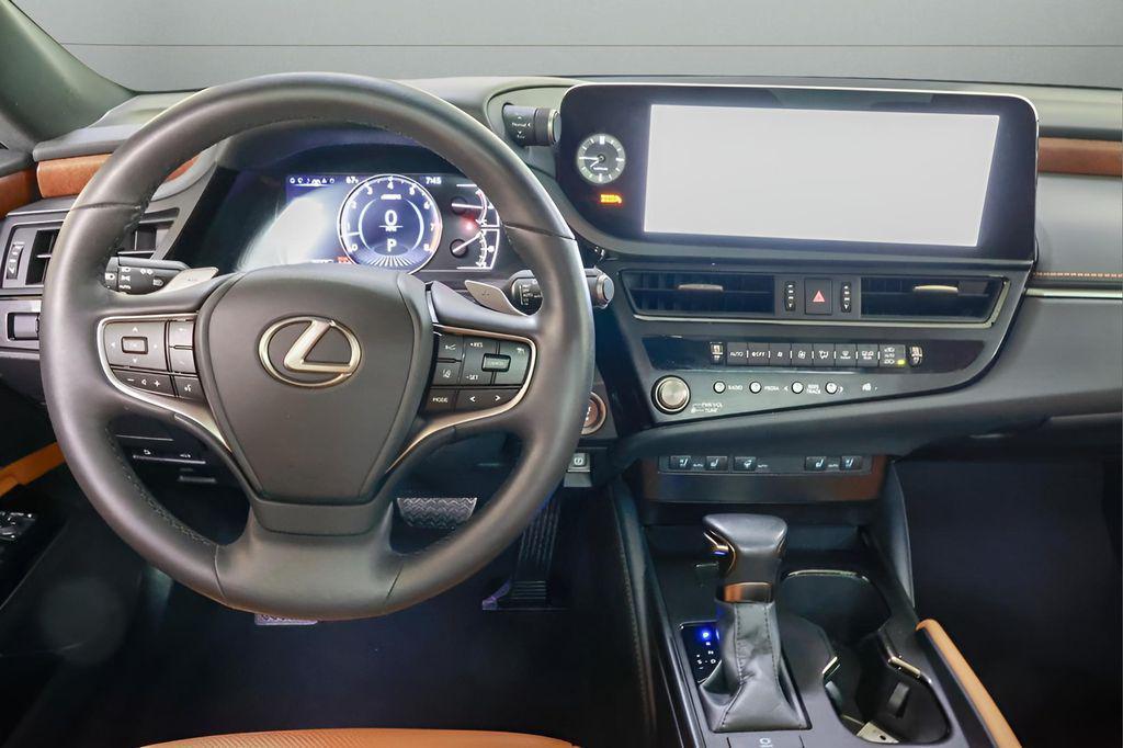 used 2024 Lexus ES 350 car, priced at $45,368