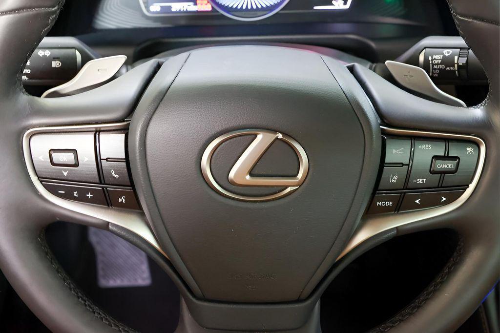 used 2024 Lexus ES 350 car, priced at $45,368