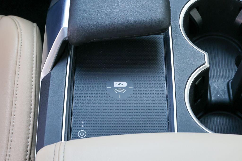 used 2022 Acura MDX car, priced at $33,611