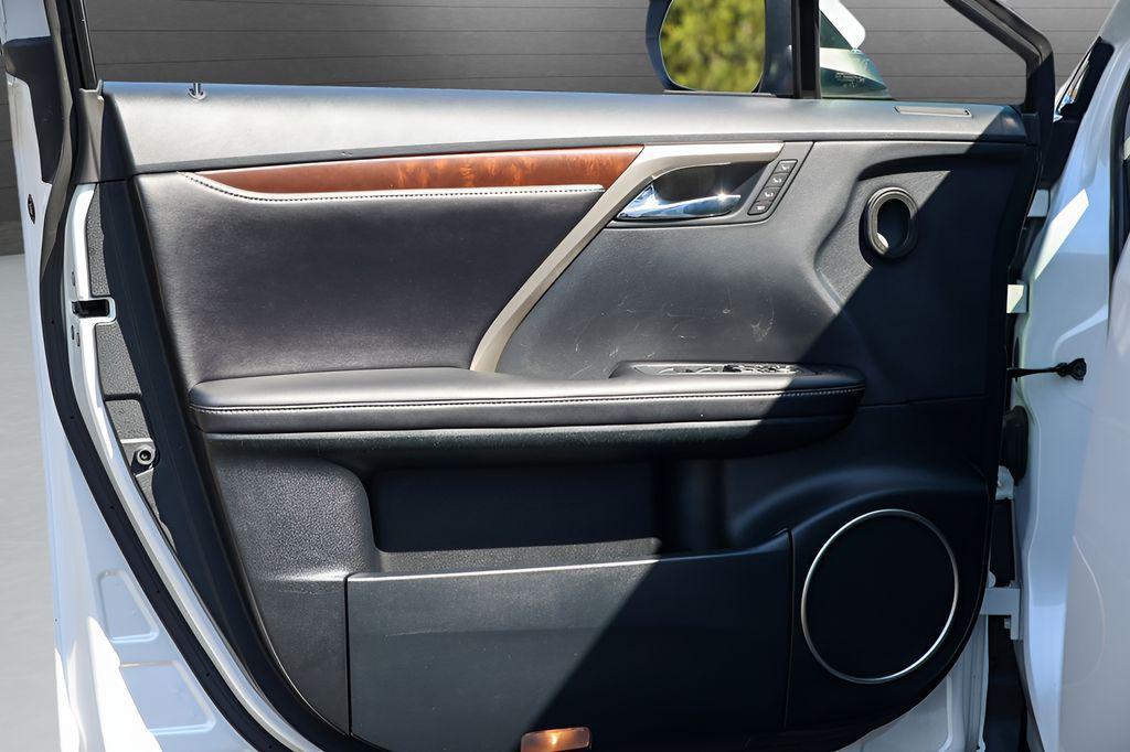 used 2020 Lexus RX 350L car, priced at $37,368