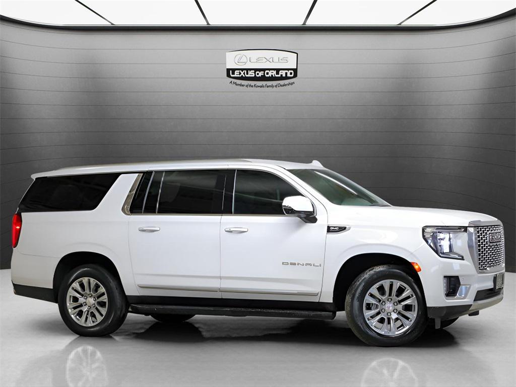 used 2022 GMC Yukon XL car, priced at $52,880
