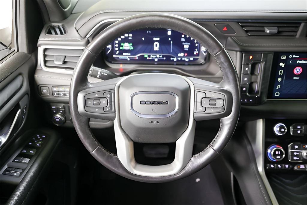 used 2022 GMC Yukon XL car, priced at $52,880