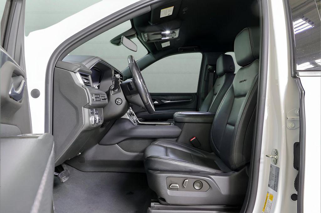 used 2022 GMC Yukon XL car, priced at $48,910