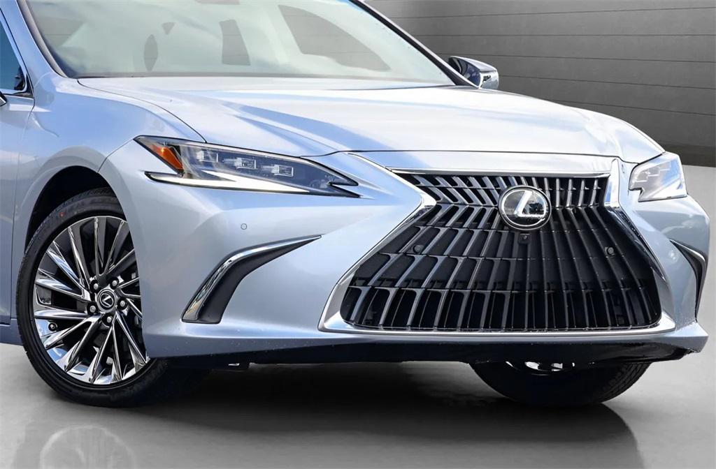 new 2025 Lexus ES 350 car, priced at $56,549