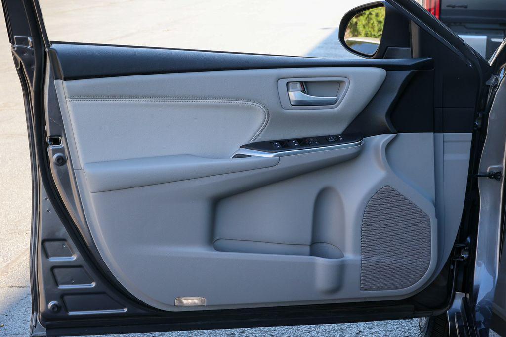 used 2017 Toyota Camry Hybrid car, priced at $20,769