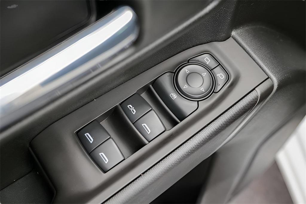 used 2021 GMC Sierra 1500 car, priced at $25,908