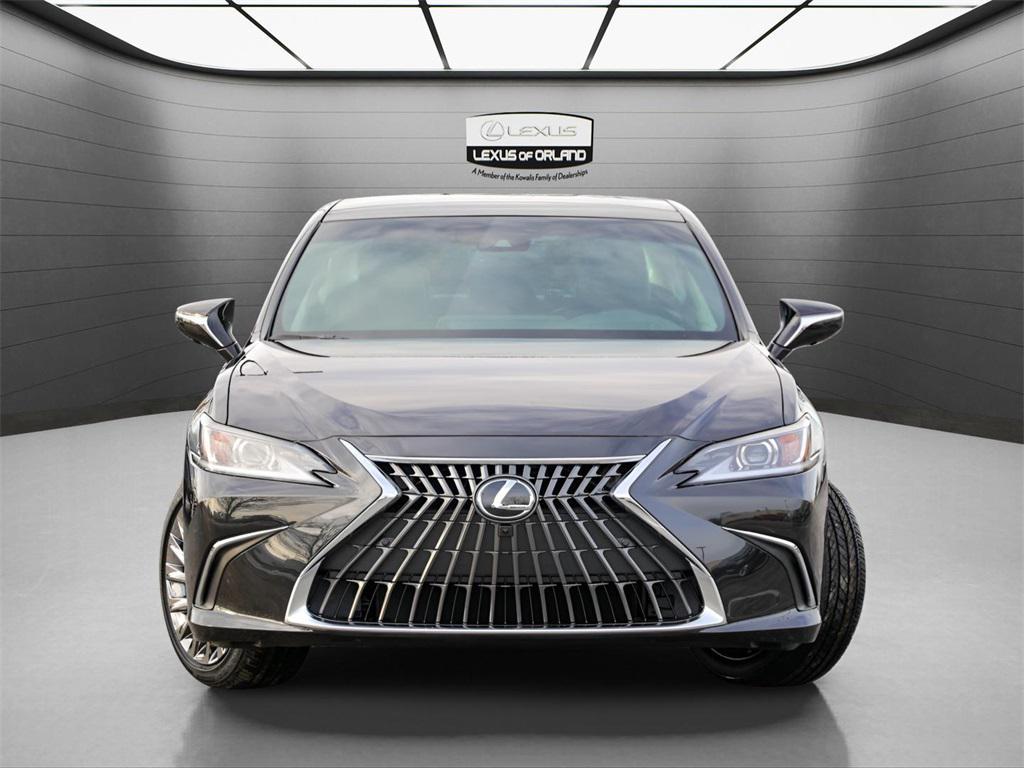 new 2025 Lexus ES 350 car, priced at $54,324