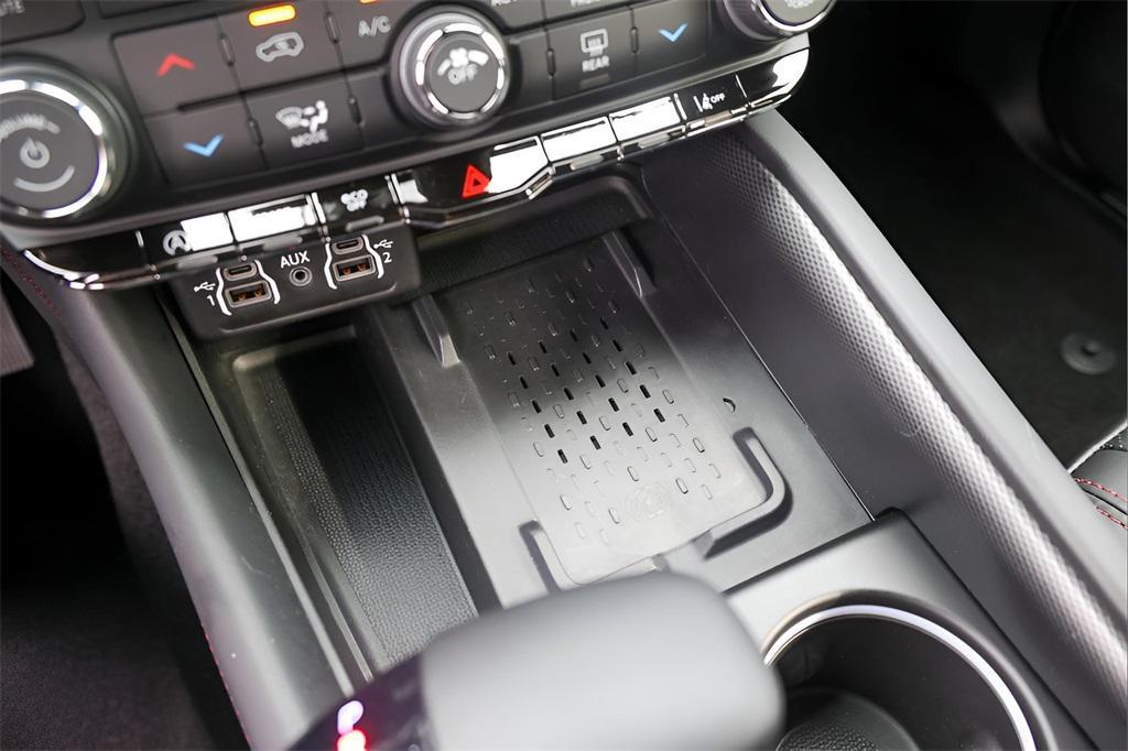 used 2025 Dodge Durango car, priced at $37,256